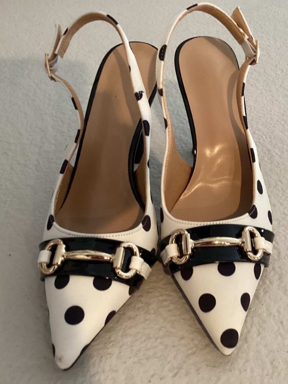 Jin Ping Women Sling Back Shoe, Size 37, Color Black, White NEW